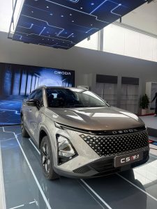 So sánh Omoda C5 và Toyota Corolla Cross chi tiết tại Bình Dương